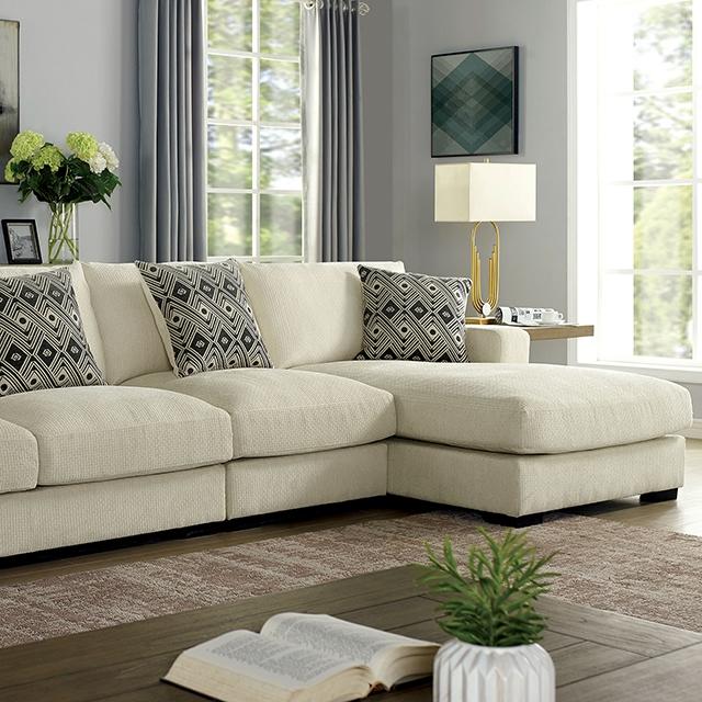 Kaylee Large L-Sectional w/ Right Chaise image